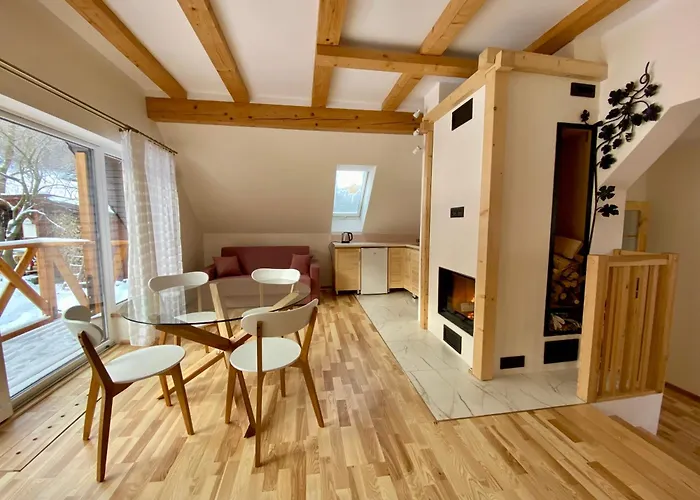 W Dolinie Modrzewi Apartman Kamienna Góra