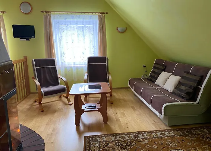 W Dolinie Modrzewi Apartman *