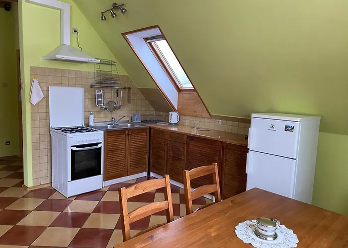 W Dolinie Modrzewi * Kamienna Góra