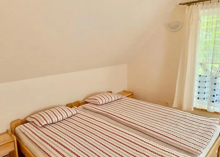 W Dolinie Modrzewi Apartman Kamienna Góra